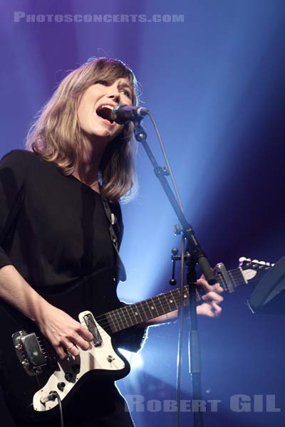 MINA TINDLE - 2014-10-15 - PARIS - La Cigale - 